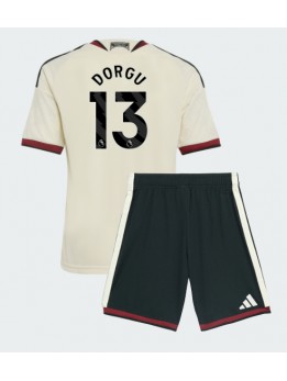 Manchester United Patrick Dorgu #13 Replika Tredje Kläder Barn 2026-27 Kortärmad (+ byxor)